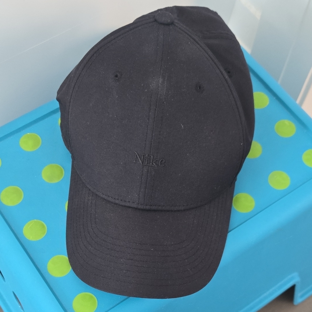 Nike Black Cap